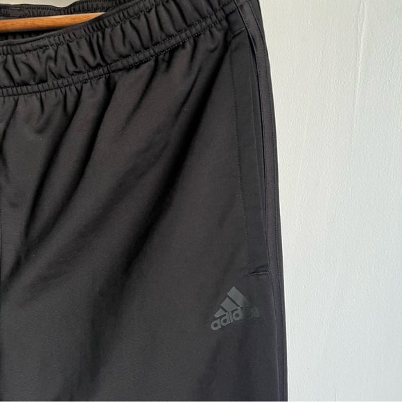 Adidas Men's 2 Piece Black Set - Picture 10 of 10